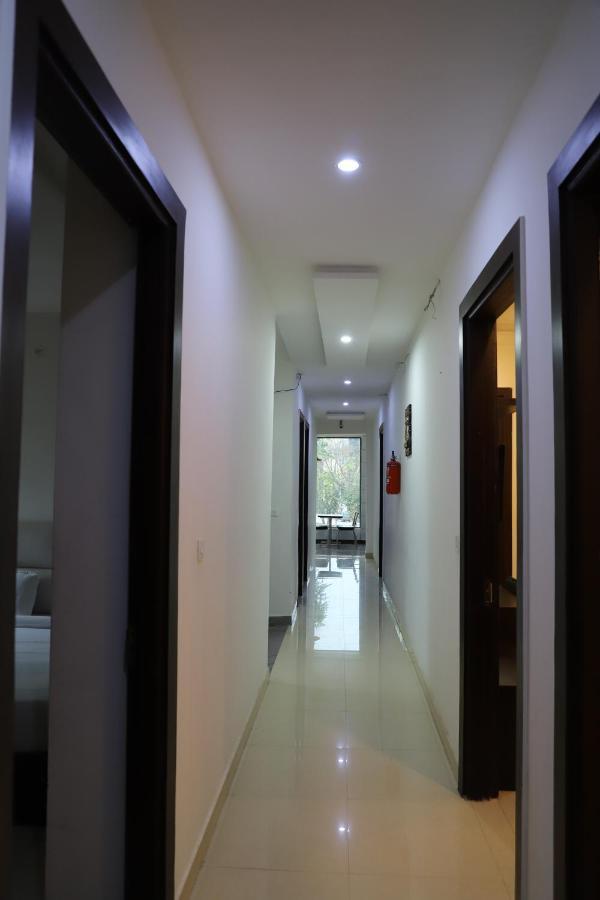Hotel Dream Comfort Агра Экстерьер фото